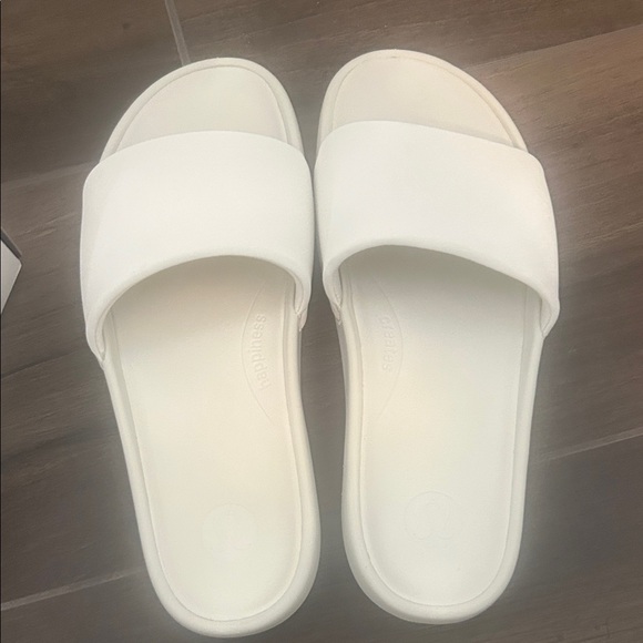 lululemon athletica White (bone) Sandals - Picture 3 of 4